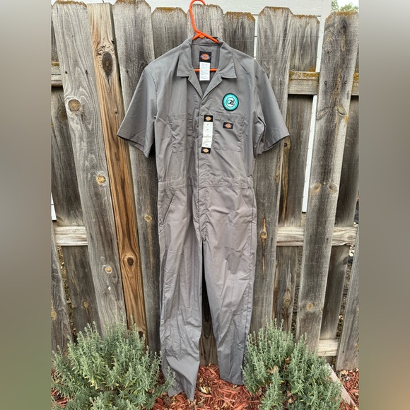 Vintage NWT Unisex Gray Dickies Coveralls - Medium Regular - Picture 1 of 8